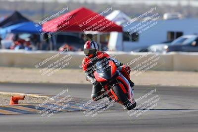 media/Dec-18-2022-SoCal Trackdays (Sun) [[8099a50955]]/Turn 2 (950am)/